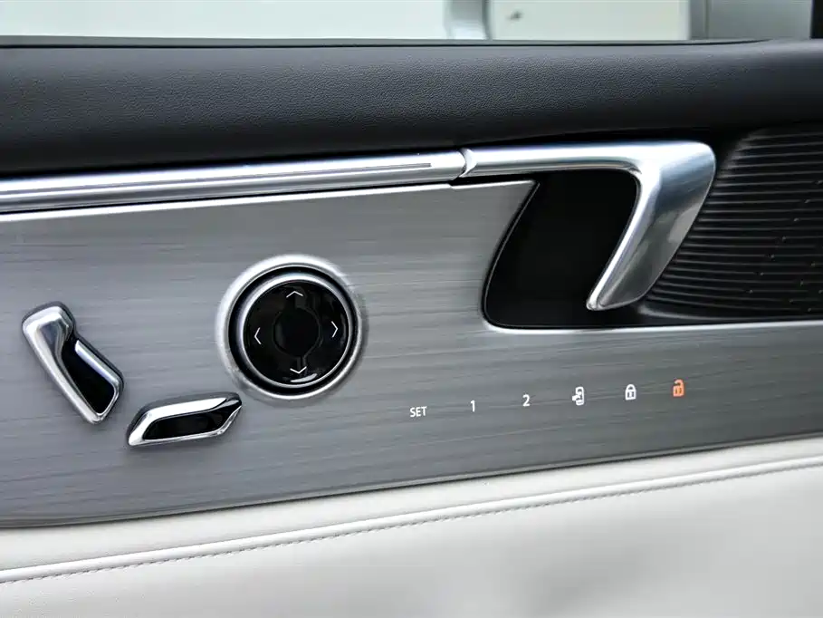 Buick Buick GL8 New Energy 2024 Landtrek Luxury Edition 7-seater 2024 - thumbnail 24