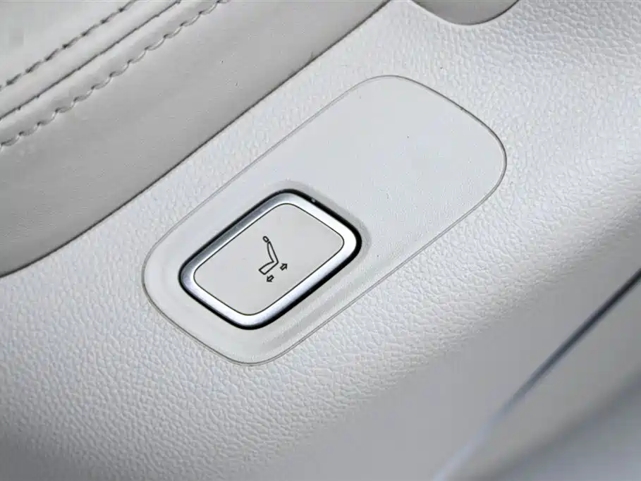 Buick Buick GL8 New Energy 2024 Landtrek Luxury Edition 7-seater 2024 - thumbnail 29