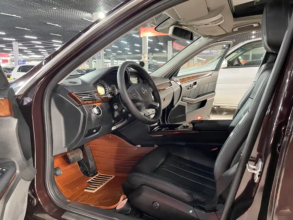 Mercedes-Benz Mercedes-Benz E-Class 2012 E 300 L Elegant 2012 - thumbnail 7