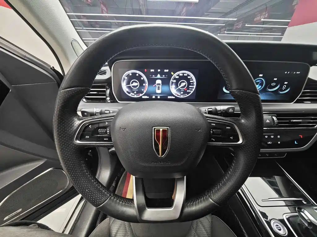Hongqi Hongqi HS5 2022 Model Year Facelift 2.0T Smart Connect Flag Enjoy Edition 2023 - thumbnail 4