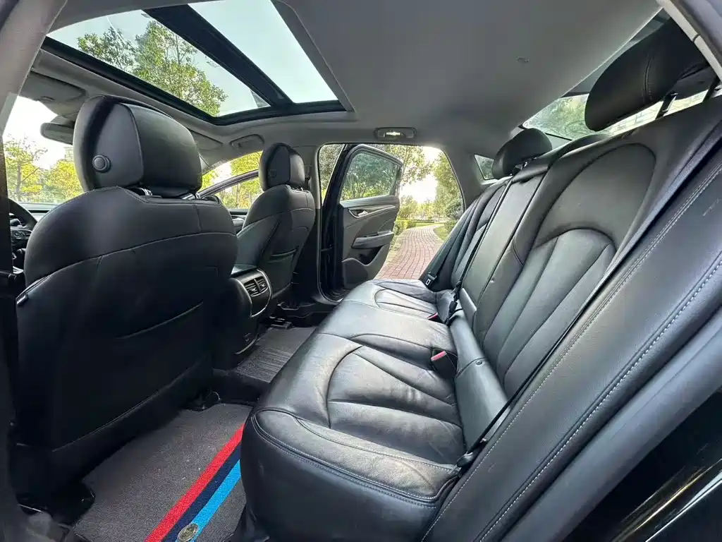 Buick Buick LaCrosse 2019 28T Luxury Edition 2020 - thumbnail 9