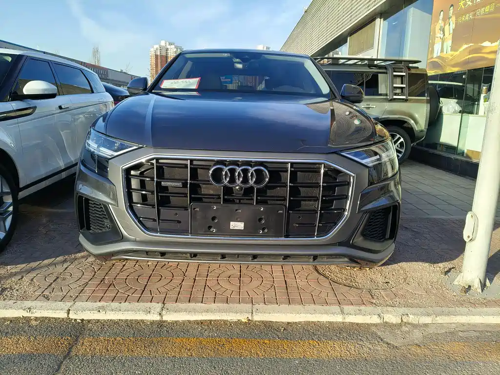 Audi Audi Q8 2019 55 TFSI Premium Dynamic Edition 2020 - thumbnail 2