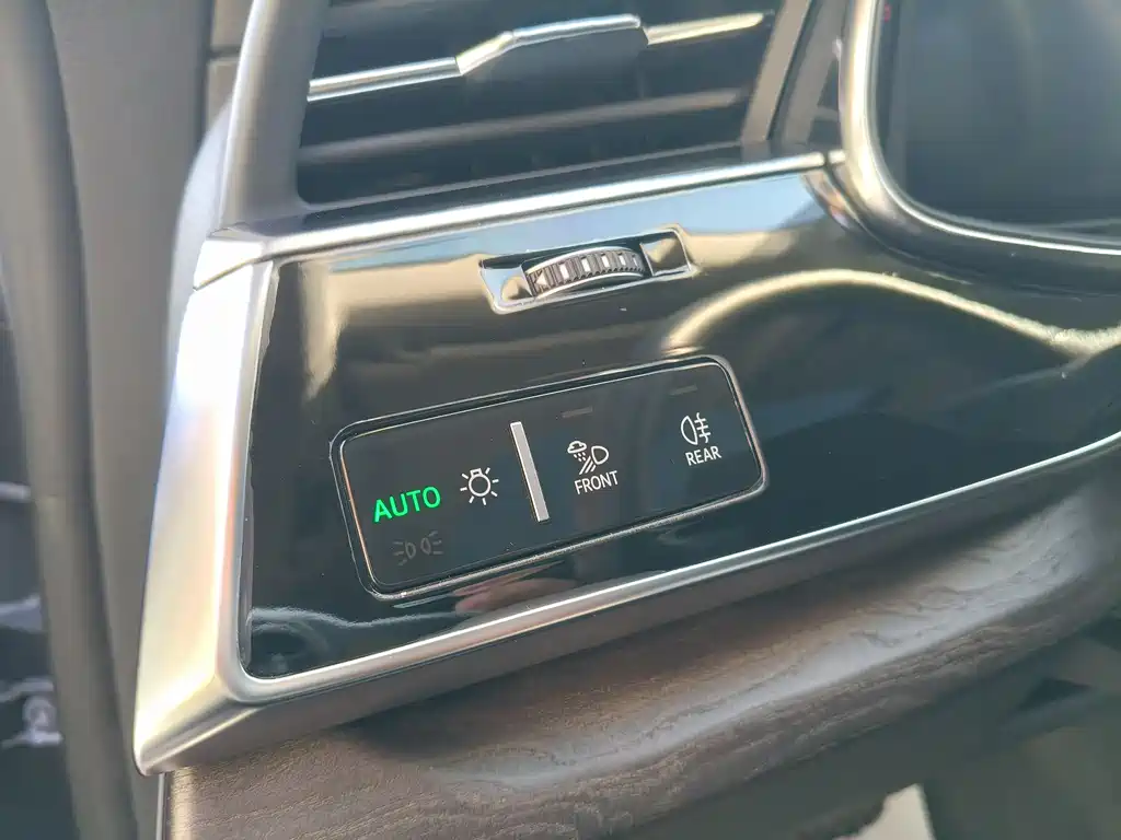 Audi Audi Q8 2019 55 TFSI Premium Dynamic Edition 2020 - thumbnail 9