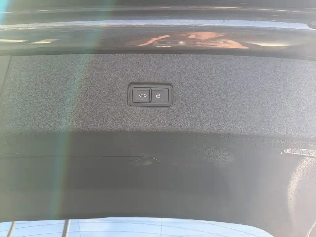 Audi Audi Q8 2019 55 TFSI Premium Dynamic Edition 2020 - thumbnail 27