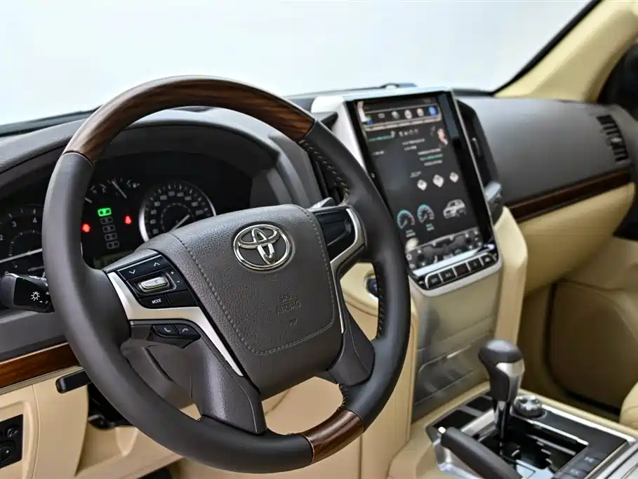 Toyota Land Cruiser (Imported) 2017 Model 4.0L Automatic 2017 - thumbnail 14