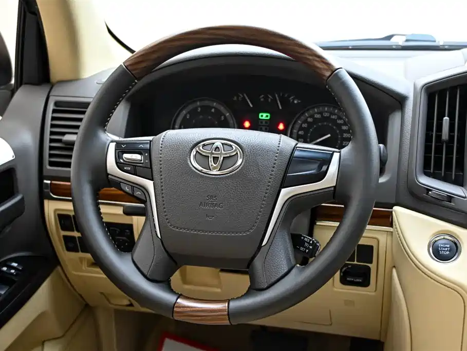 Toyota Land Cruiser (Imported) 2017 Model 4.0L Automatic 2017 - thumbnail 21