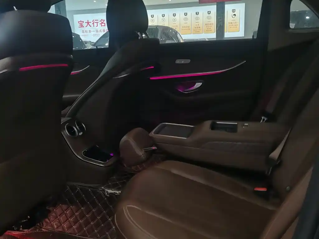 Mercedes-Benz Mercedes-Benz E-Class 2021 Model Year Facelift E 300 L Fashion Edition 2021 - thumbnail 5