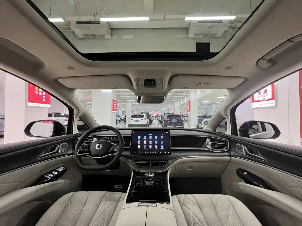 Denza DENZA D9 2025 DM-i Intelligent Driving Edition 1020 AWD Premium Model 2025 - thumbnail 9