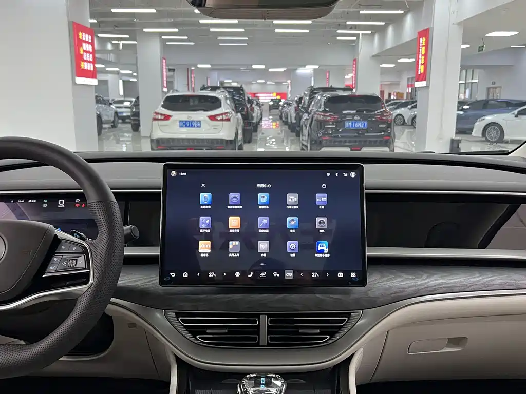 Denza DENZA D9 2025 DM-i Intelligent Driving Edition 1020 AWD Premium Model 2025 - thumbnail 10