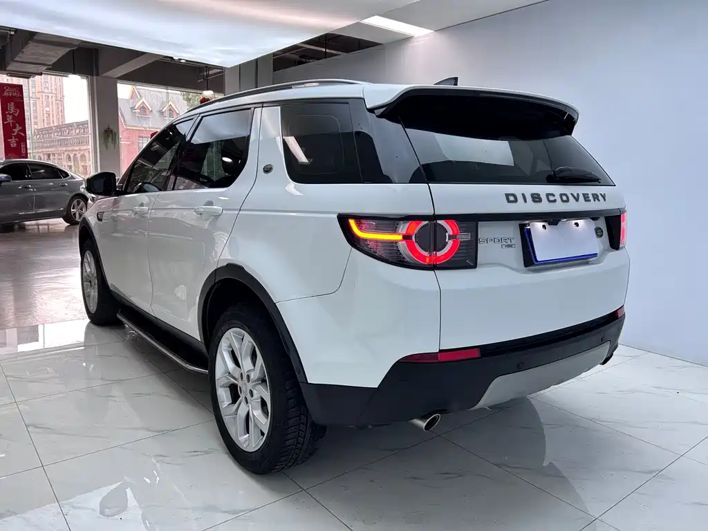 Land Rover Discovery Sport 2018 240PS HSE 2019 - thumbnail 5