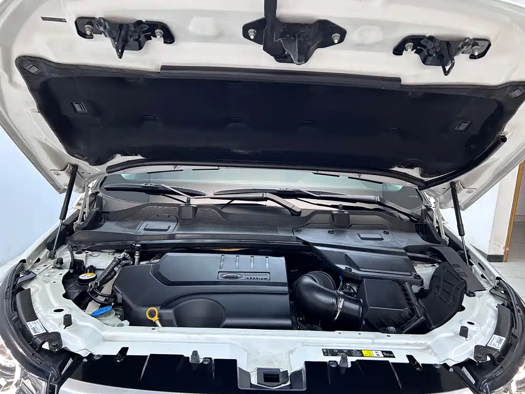 Land Rover Discovery Sport 2018 240PS HSE 2019 - thumbnail 25