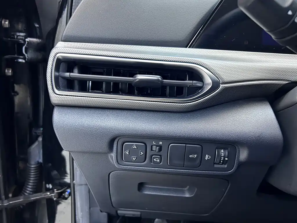 Changan Changan UNI-T 2020 1.5T Flagship 2021 - thumbnail 14