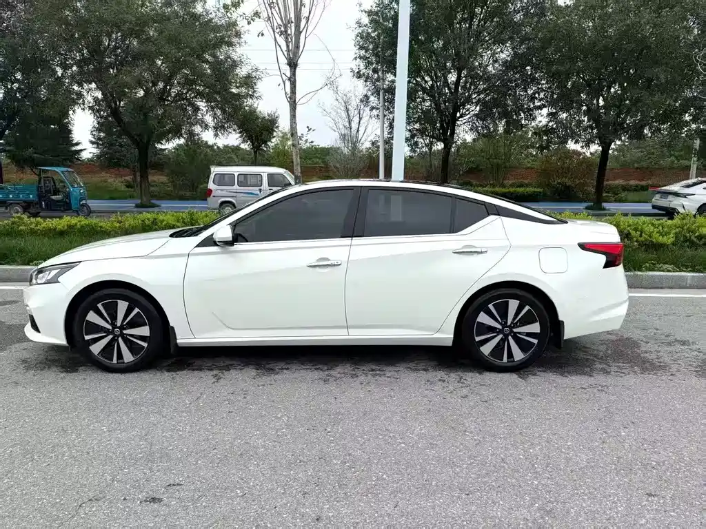 Nissan Nissan Altima 2021 2.0L XL Comfort Edition 2021 - thumbnail 13