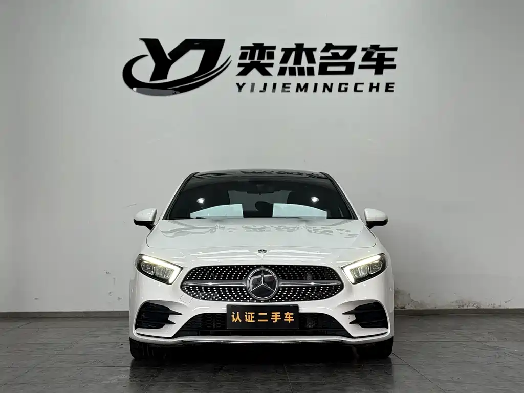 Mercedes-Benz Mercedes-Benz A-Class 2020 A 200 L Sport Sedan 2020 - thumbnail 2