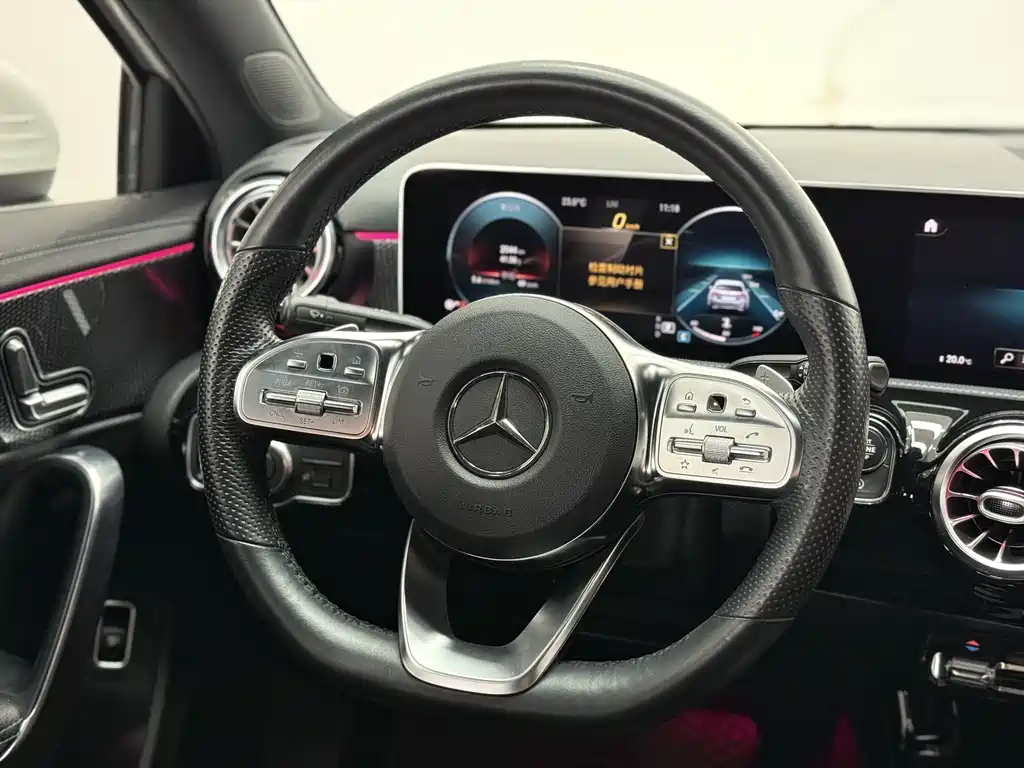 Mercedes-Benz Mercedes-Benz A-Class 2020 A 200 L Sport Sedan 2020 - thumbnail 8