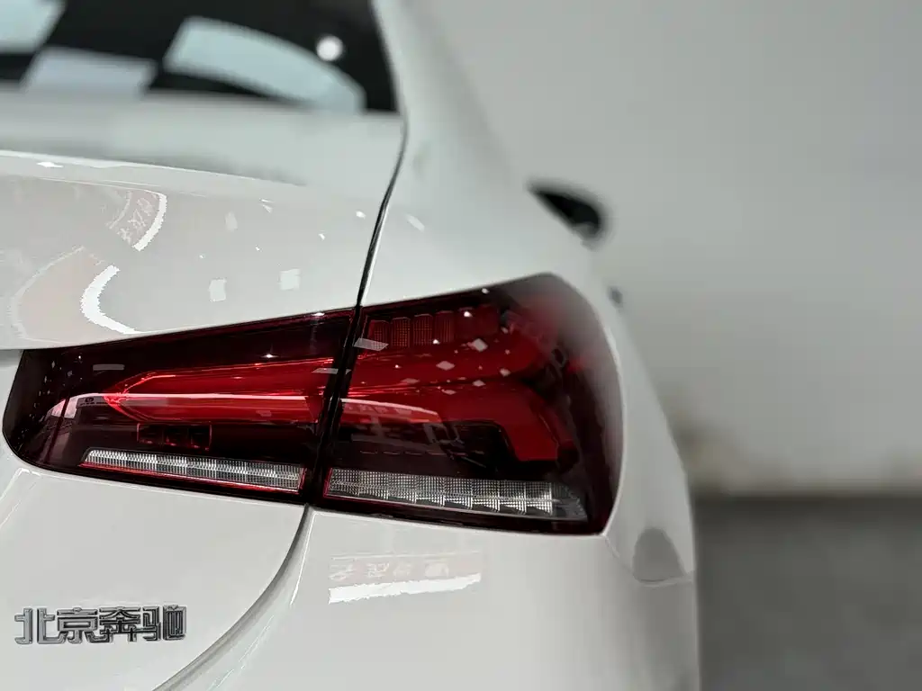 Mercedes-Benz Mercedes-Benz A-Class 2020 A 200 L Sport Sedan 2020 - thumbnail 12