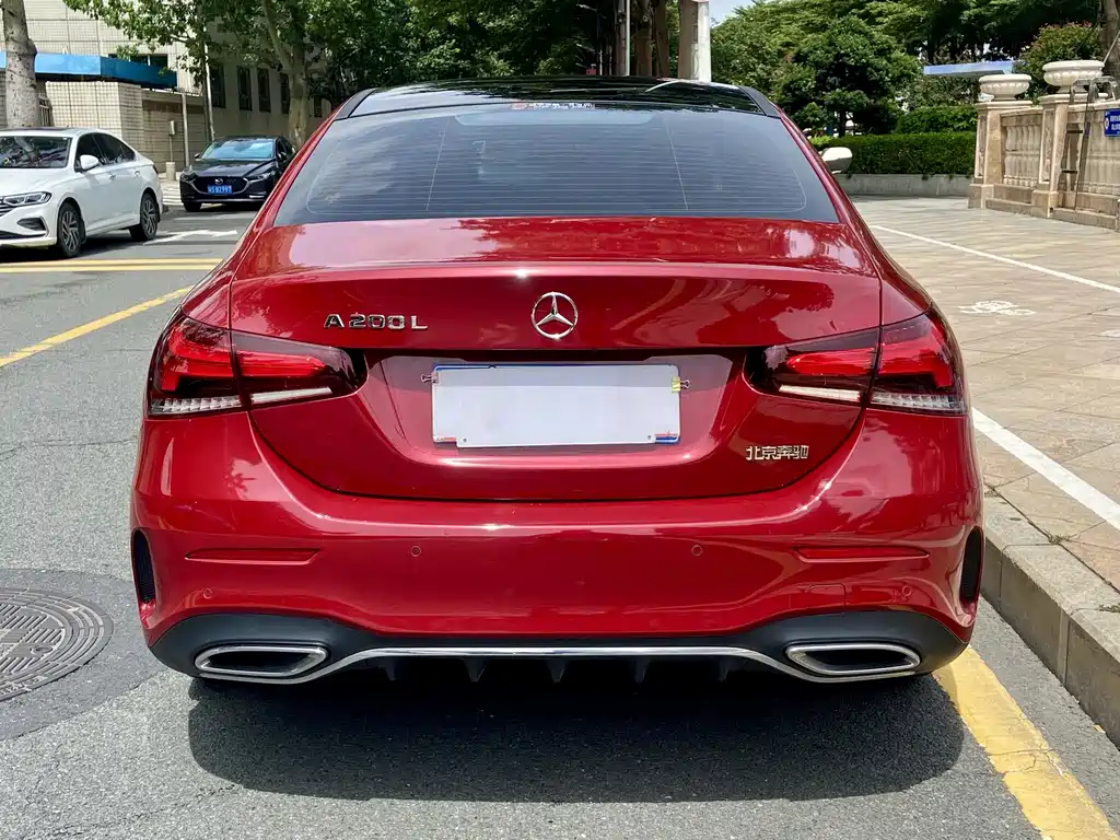 Mercedes-Benz Mercedes-Benz A-Class 2022 Facelift A 200 L Sport Sedan Fashion Edition 2022 - thumbnail 8