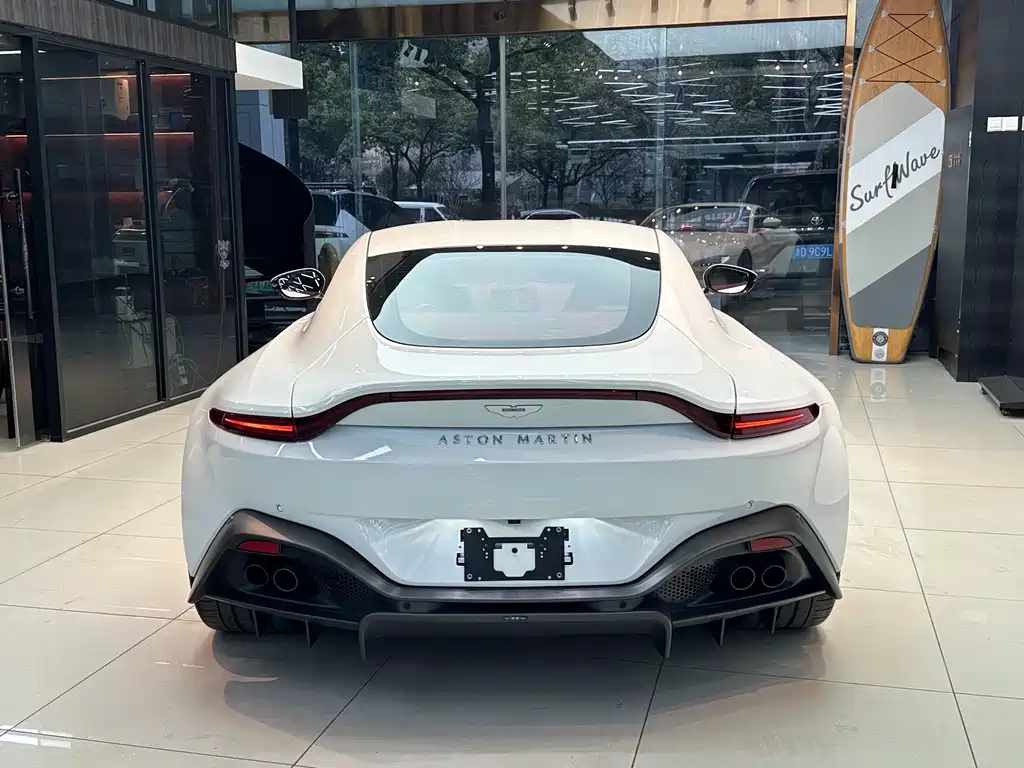 Aston Martin Aston Martin V8 Vantage 2022 4.0L V8 Coupe 2022 - thumbnail 12