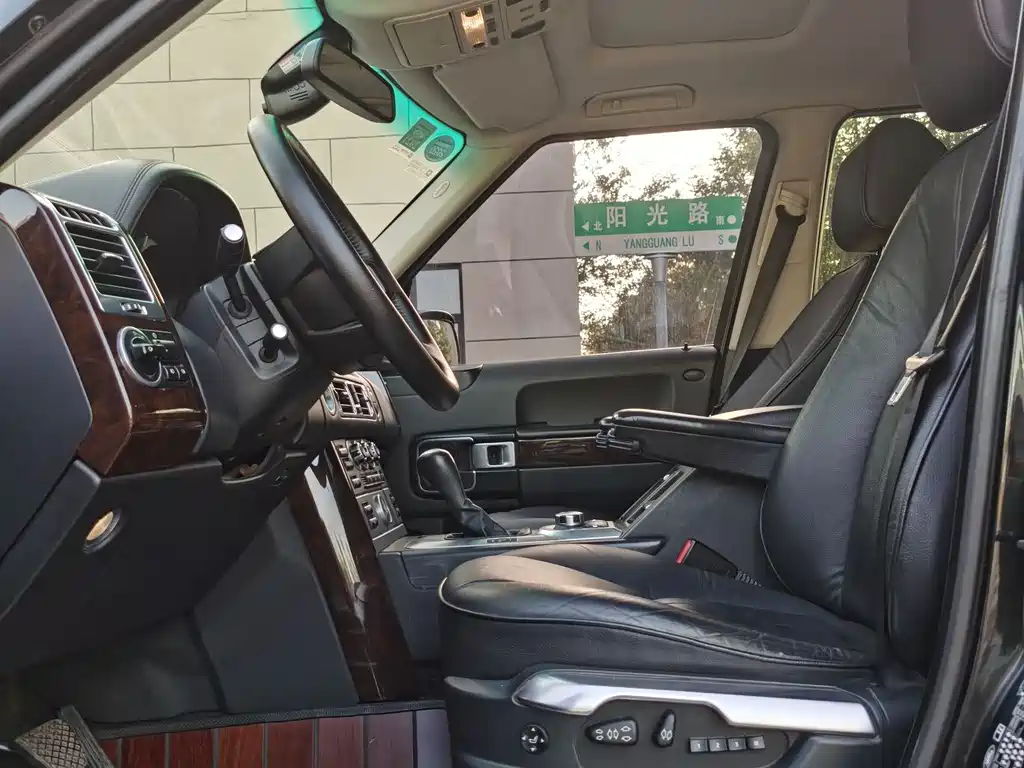 Land Rover Range Rover 2007 V8 4.4 2008 - thumbnail 24