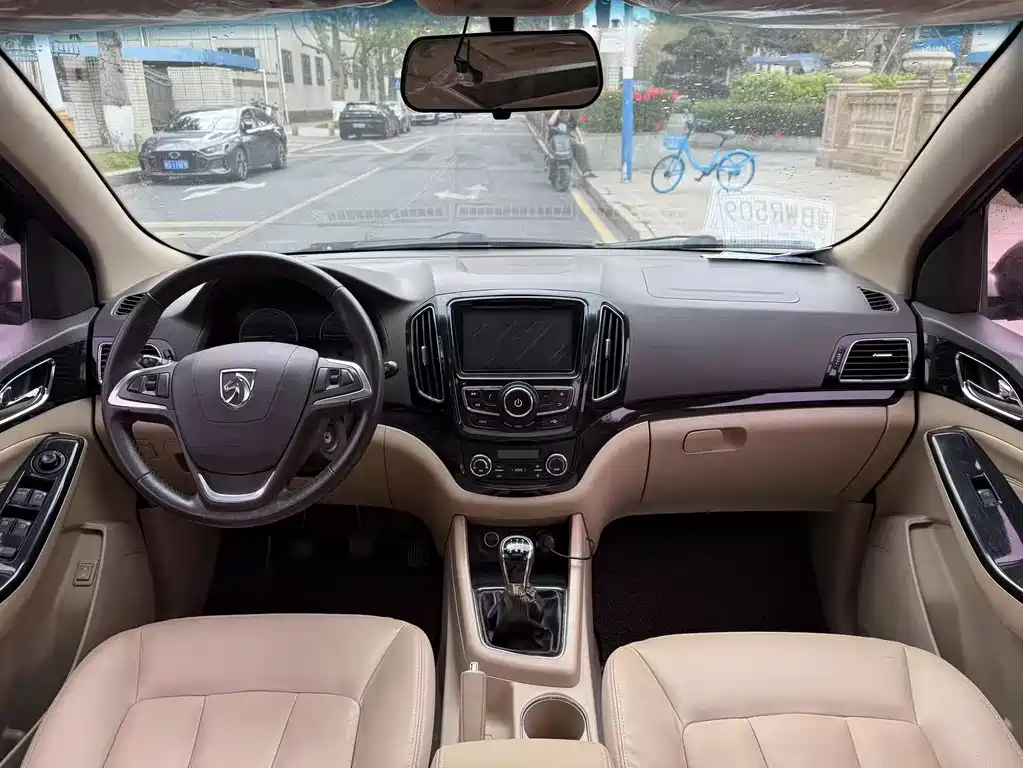 Baojun Baojun 730 2014 1.5L Manual Luxury Navigation ESP Version 7-seater 2015 - thumbnail 7