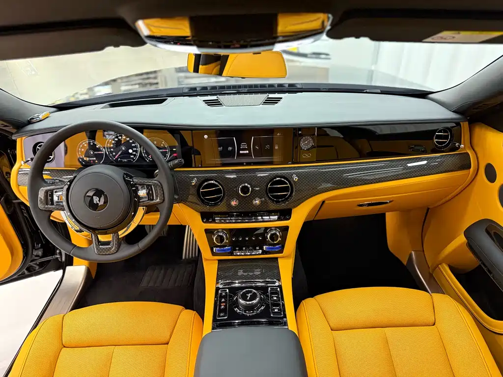 Rolls-Royce Ghost 2022 6.7T Black Badge 2022 - thumbnail 12