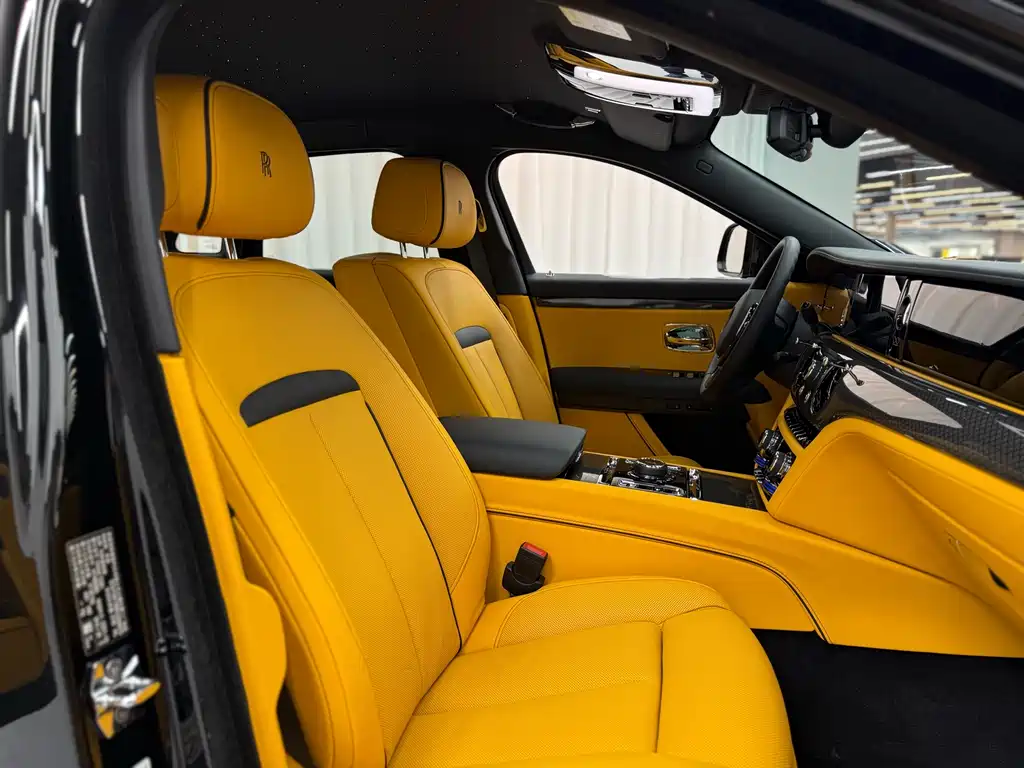 Rolls-Royce Ghost 2022 6.7T Black Badge 2022 - thumbnail 18