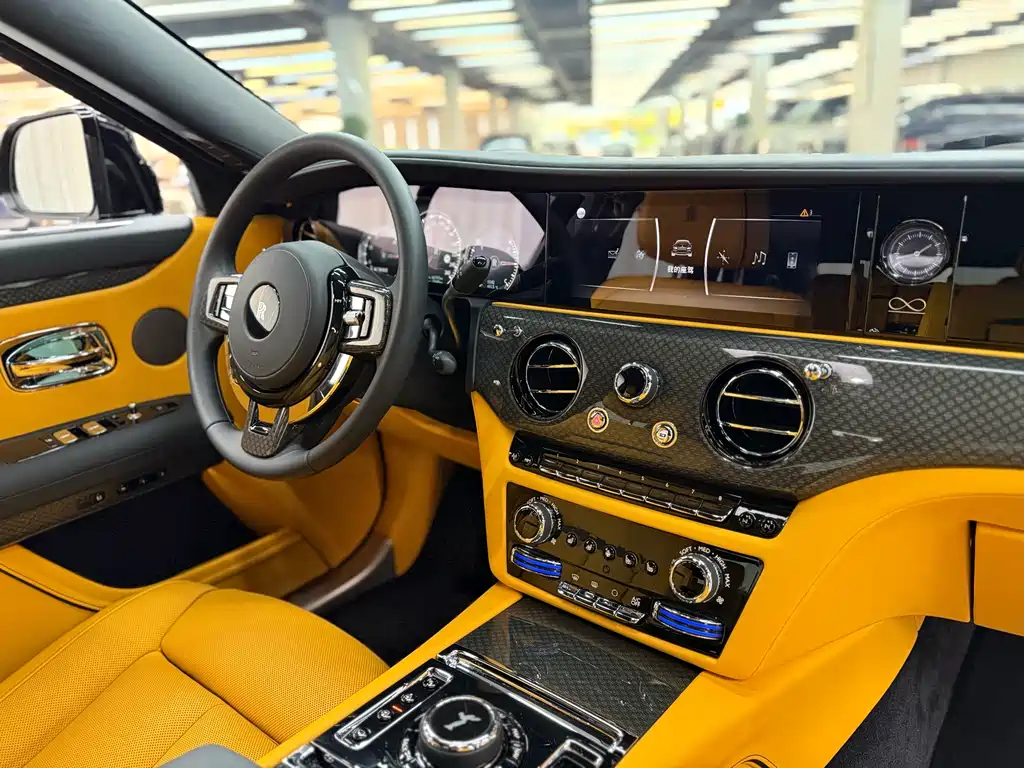 Rolls-Royce Ghost 2022 6.7T Black Badge 2022 - thumbnail 20