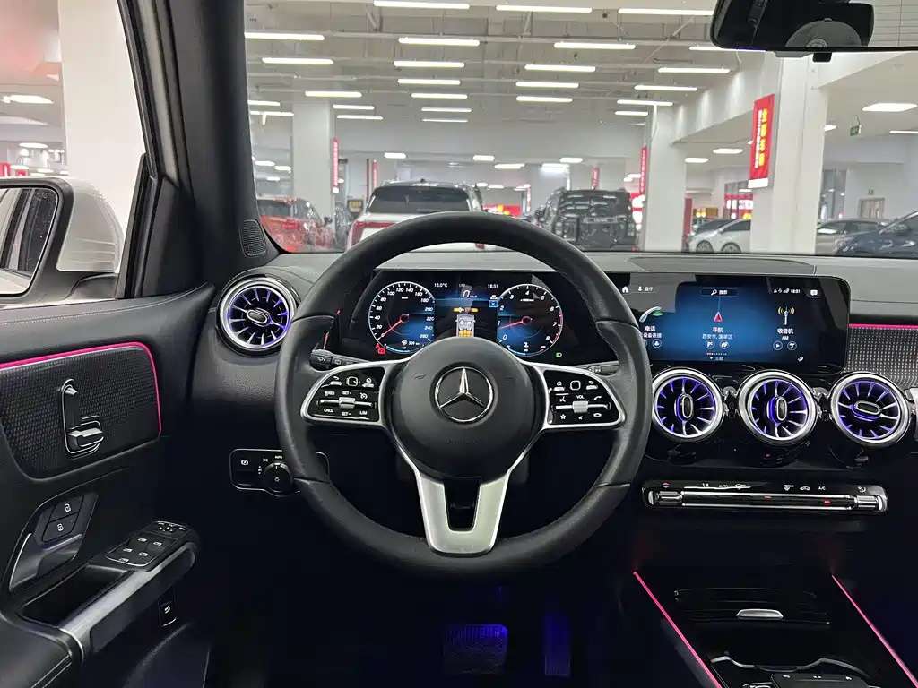 Mercedes-Benz Mercedes-Benz GLB 2023 GLB 220 Dynamic 2023 - thumbnail 7