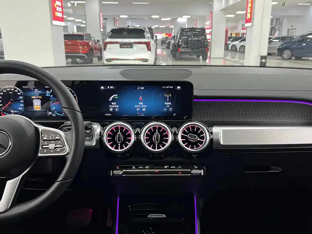 Mercedes-Benz Mercedes-Benz GLB 2023 GLB 220 Dynamic 2023 - thumbnail 8