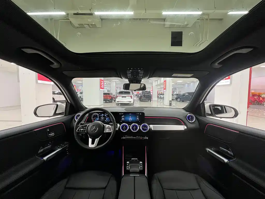 Mercedes-Benz Mercedes-Benz GLB 2023 GLB 220 Dynamic 2023 - thumbnail 10