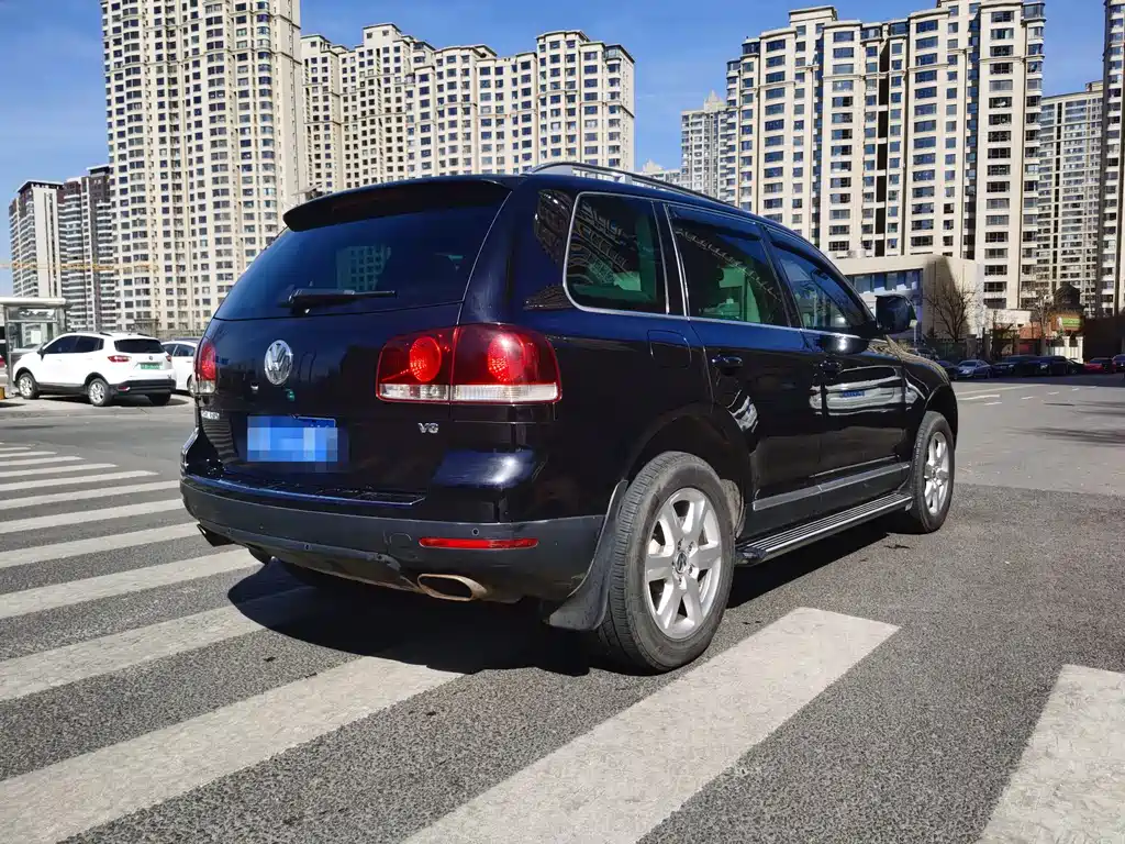 Volkswagen Volkswagen Touareg 2007 4.2L Ultimate Edition 2008 - thumbnail 3