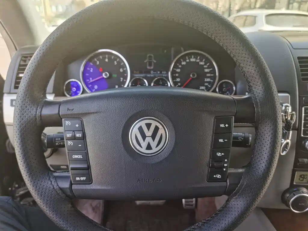 Volkswagen Volkswagen Touareg 2007 4.2L Ultimate Edition 2008 - thumbnail 15