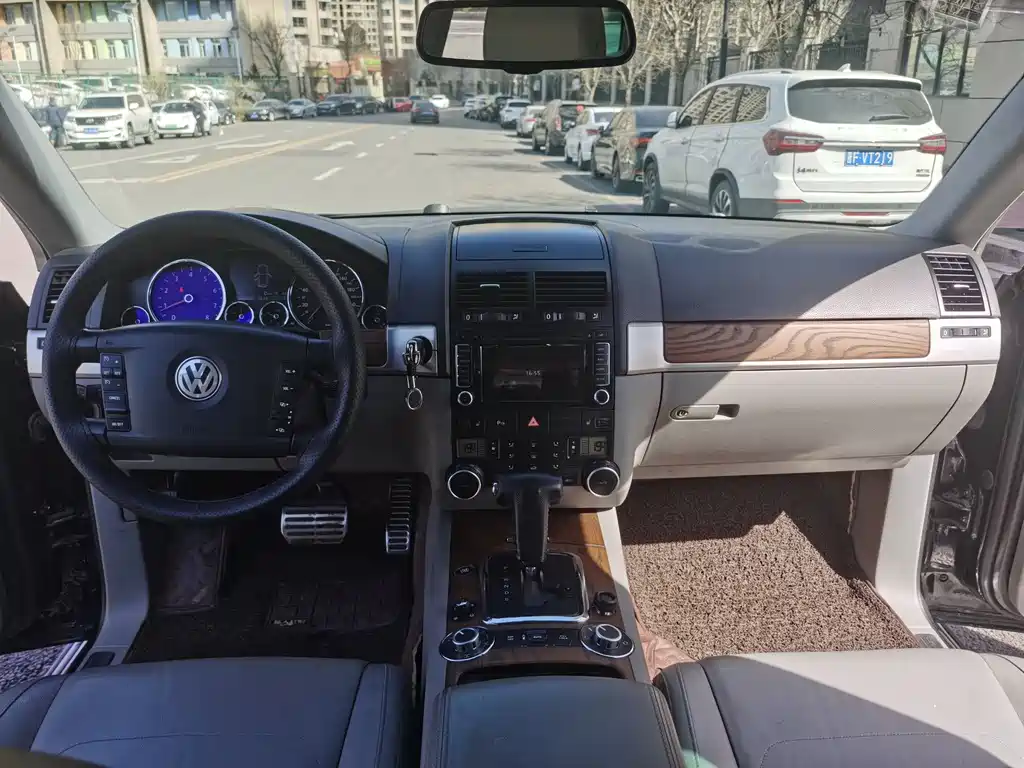 Volkswagen Volkswagen Touareg 2007 4.2L Ultimate Edition 2008 - thumbnail 20