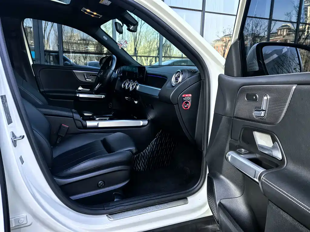 Mercedes-Benz Mercedes-Benz GLB 2022 Facelift GLB 200 Style 2022 - thumbnail 12