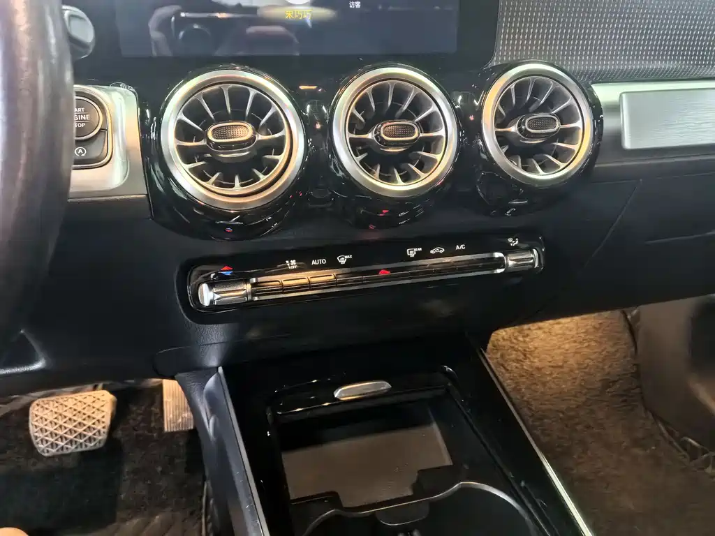 Mercedes-Benz Mercedes-Benz GLB 2022 Facelift GLB 200 Style 2022 - thumbnail 17