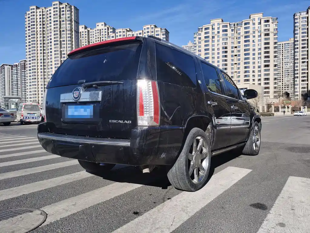 Cadillac Cadillac Escalade 2010 6.0 Hybrid 2011 - thumbnail 2