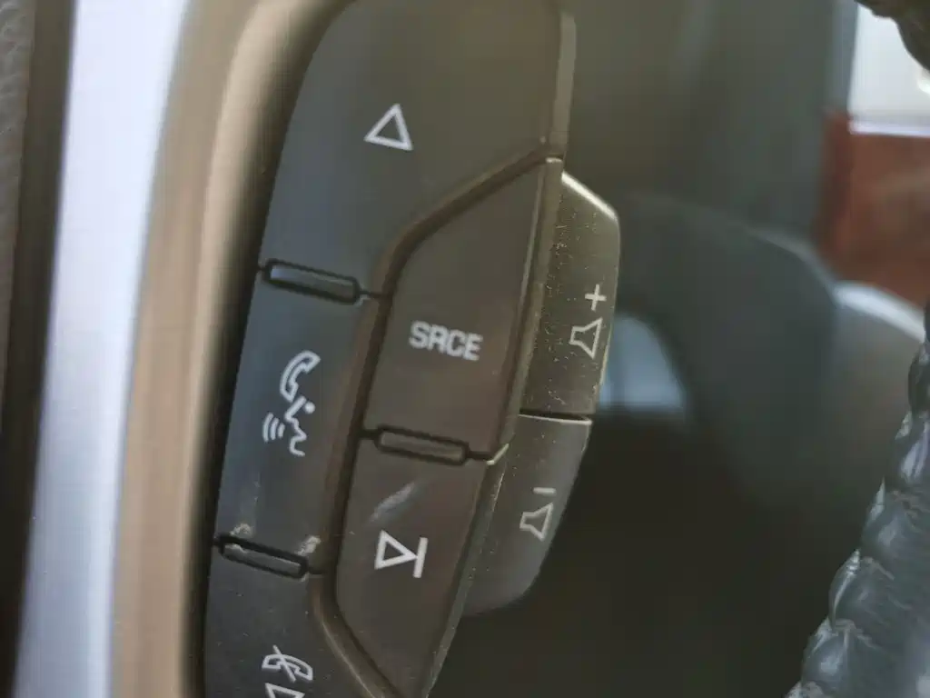 Cadillac Cadillac Escalade 2010 6.0 Hybrid 2011 - thumbnail 11