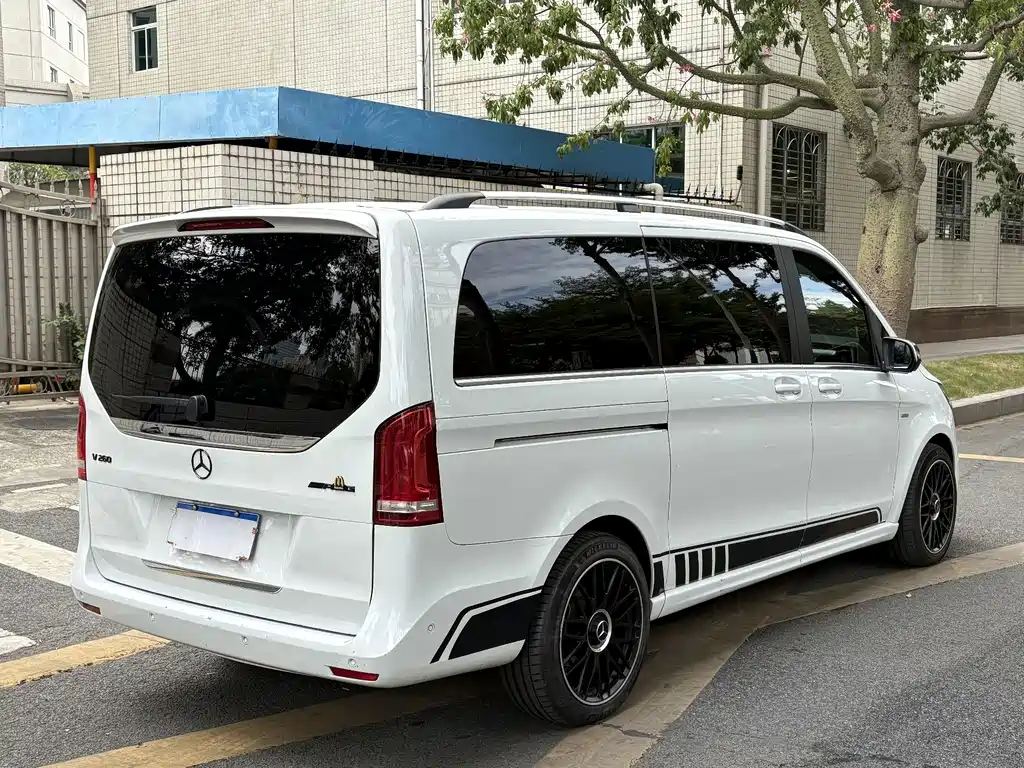 Mercedes-Benz Mercedes-Benz V-Class 2021 V 260 Exclusive Edition 2022 - thumbnail 8