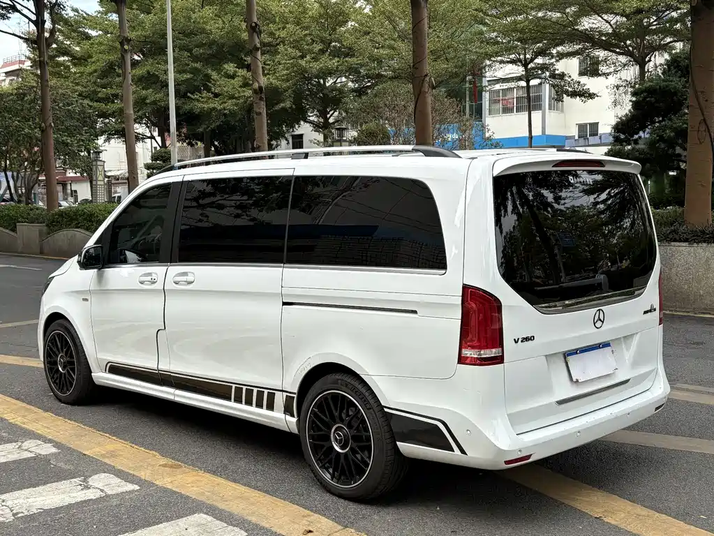 Mercedes-Benz Mercedes-Benz V-Class 2021 V 260 Exclusive Edition 2022 - thumbnail 10