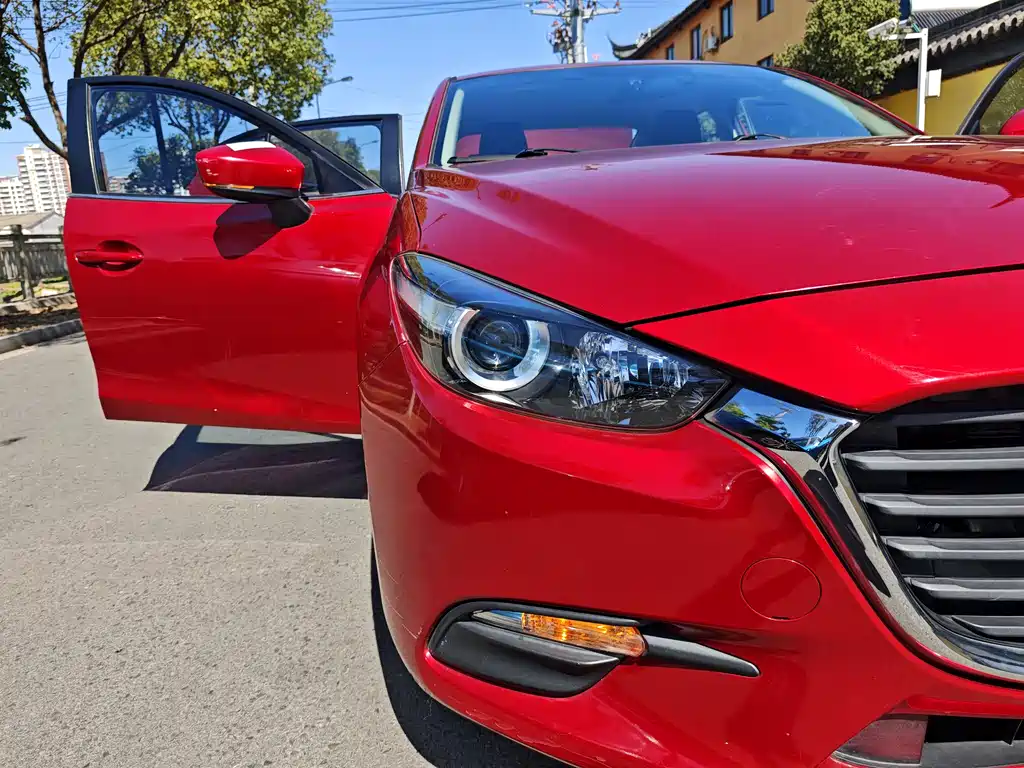 Mazda Mazda 3 Axela 2017 Sedan 1.5L Automatic Comfort Model China V 2017 - thumbnail 10