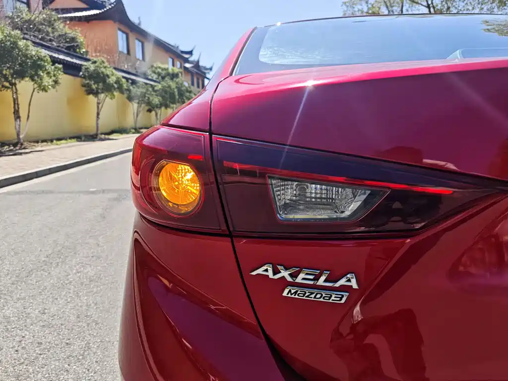 Mazda Mazda 3 Axela 2017 Sedan 1.5L Automatic Comfort Model China V 2017 - thumbnail 17