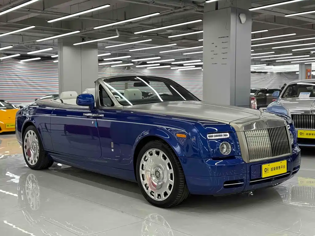 Rolls-Royce Phantom 2007 6.7L Soft-Top Convertible 2012 - thumbnail 3