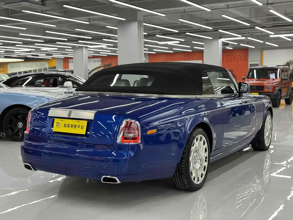Rolls-Royce Phantom 2007 6.7L Soft-Top Convertible 2012 - thumbnail 5