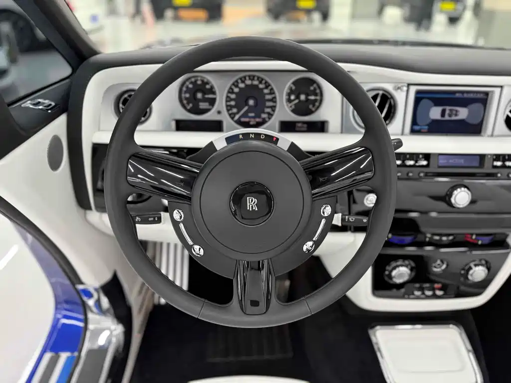 Rolls-Royce Phantom 2007 6.7L Soft-Top Convertible 2012 - thumbnail 14