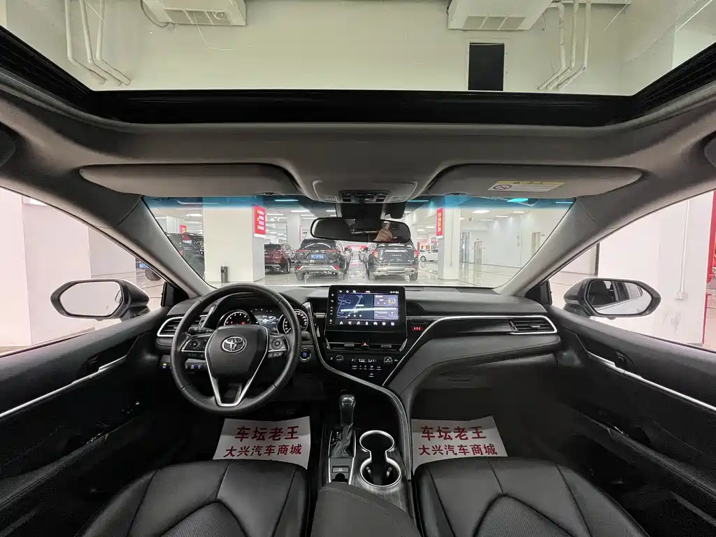 Toyota Camry 2023 2.0G Luxury Edition 2023 - thumbnail 8