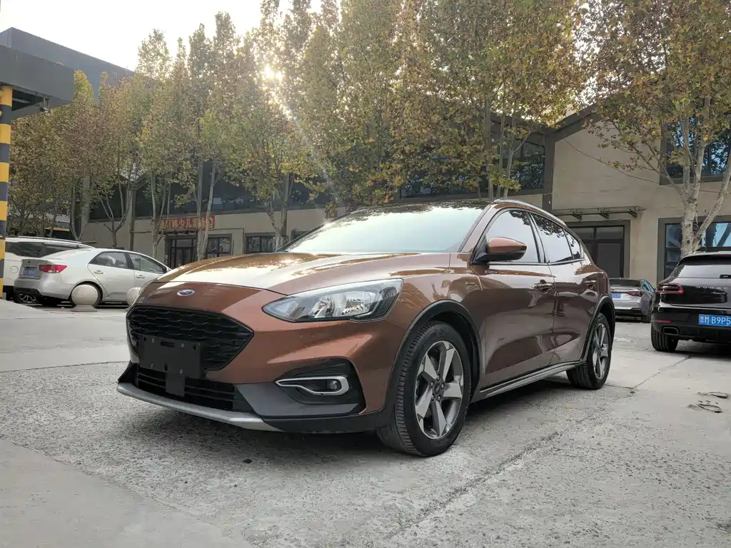 Ford Ford Focus Active 2020 EcoBoost 180 Automatic Trend Edition 2019