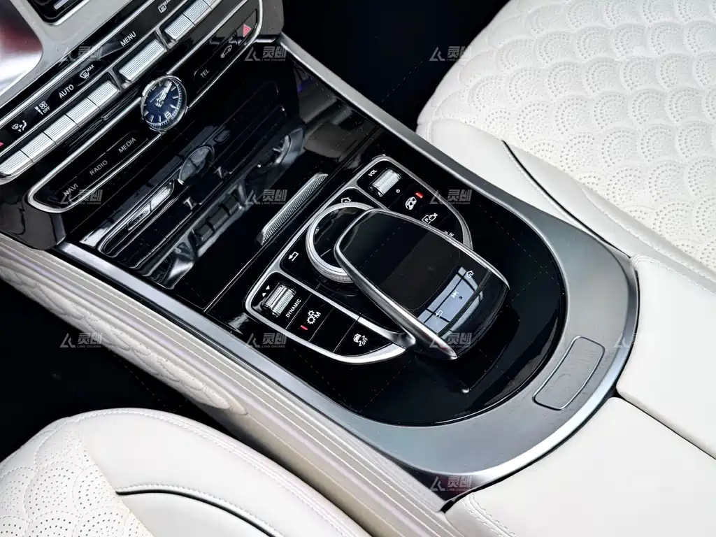 Mercedes-Benz Mercedes-Benz G-Class 2010 G 500 2010 - thumbnail 10
