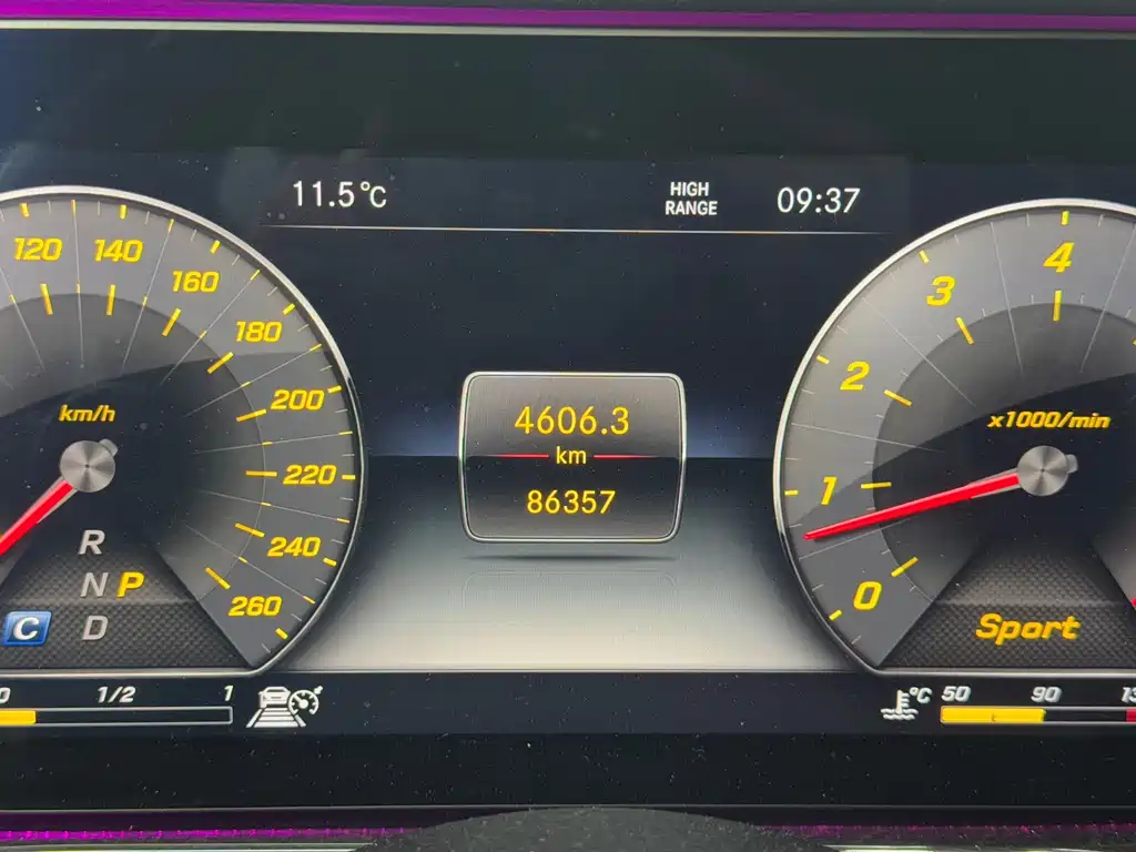 Mercedes-Benz Mercedes-Benz G-Class 2020 G 500 2022 - thumbnail 10