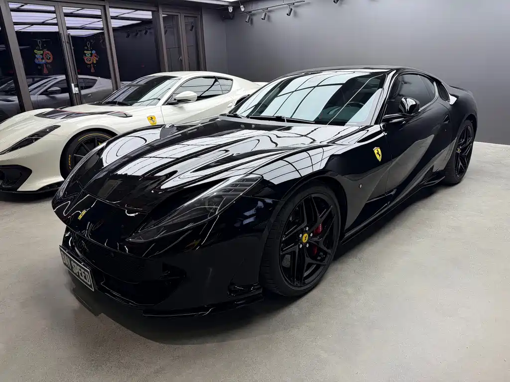 Ferrari Ferrari 812 Superfast 2017 6.5L 2017