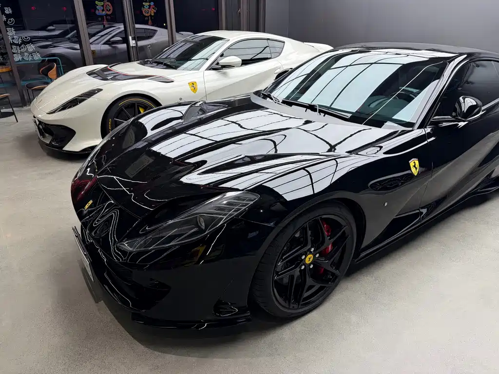 Ferrari Ferrari 812 Superfast 2017 6.5L 2017 - thumbnail 4